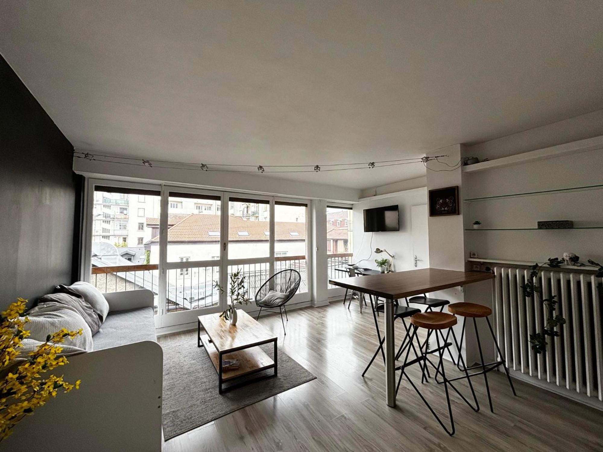 Appartement Hypercentre A 2 Min Du Lac Annecy Buitenkant foto